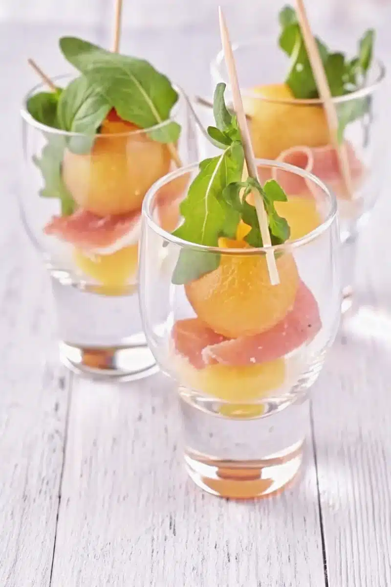 Salade de melon au jambon cru : la meilleure recette fraîche de l’été (2025)