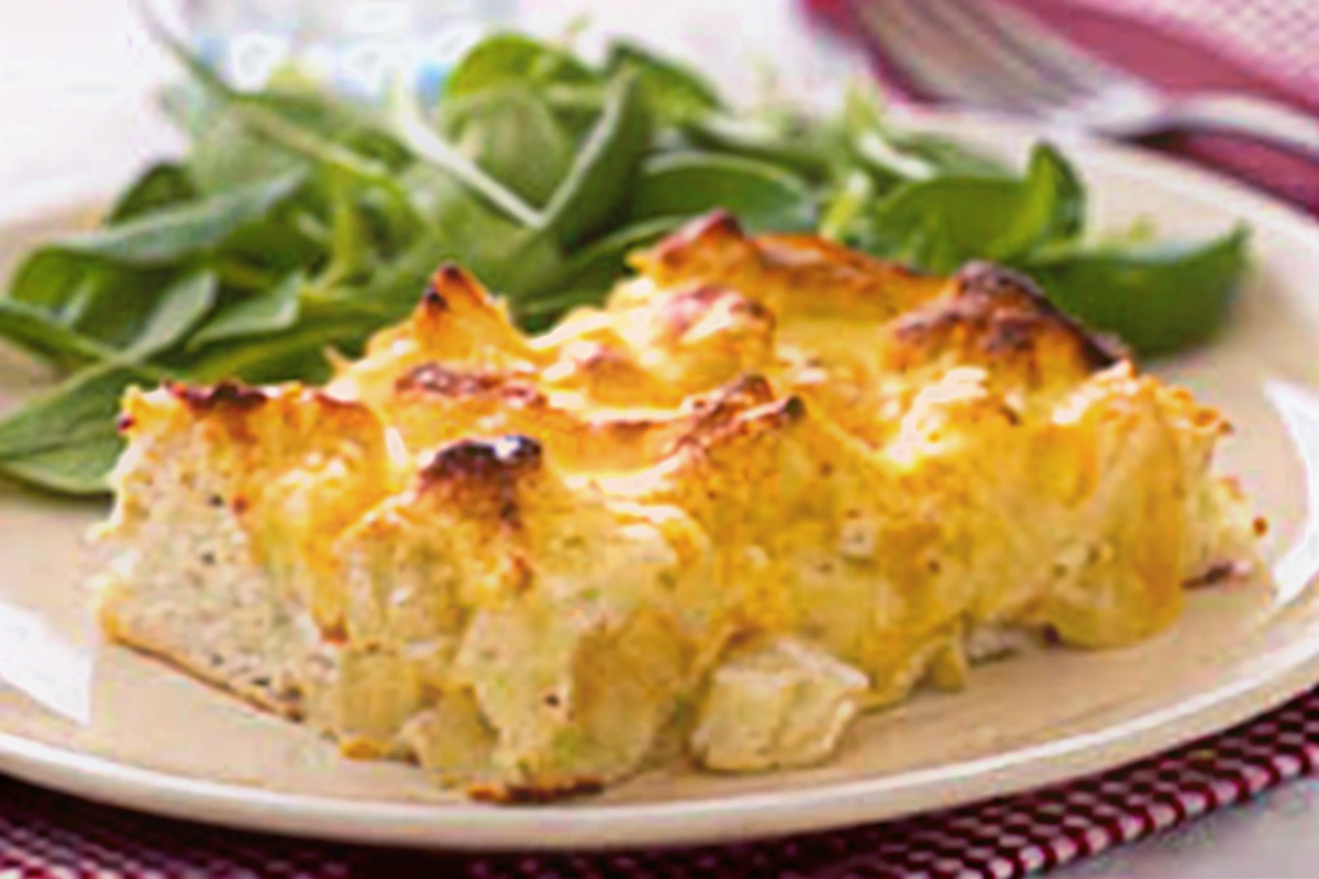 Brunch Puff doré et gratiné, prêt à être dégusté