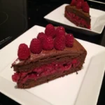 Gâteau au chocolat fourré aux framboises