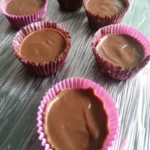 Gourmandise au chocolat et beurre de cacahuéte