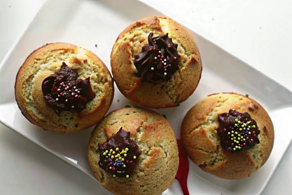 Muffin au beurre de cacahuète et glaçage chocolat