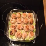 Noix de saint jacques sur lit de poireaux