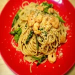 Pâtes aux asperges et aux crevettes