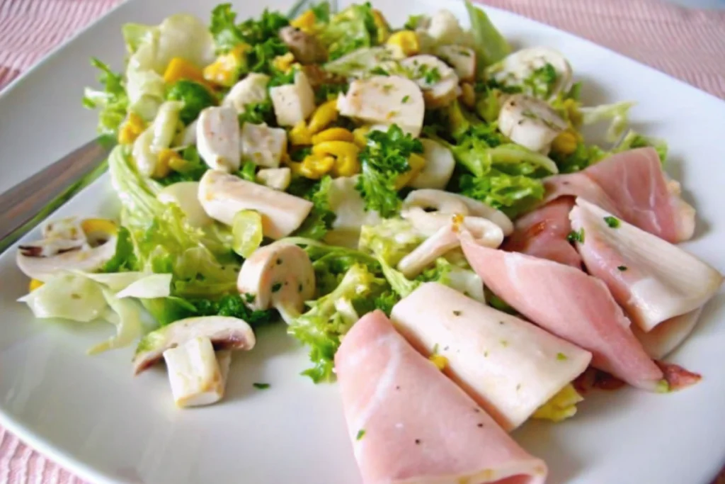 Salade minceur croquante au maïs et aux champignons