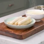 Asperges sauce mousseline