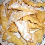 Bugnes lyonnaises craquantes