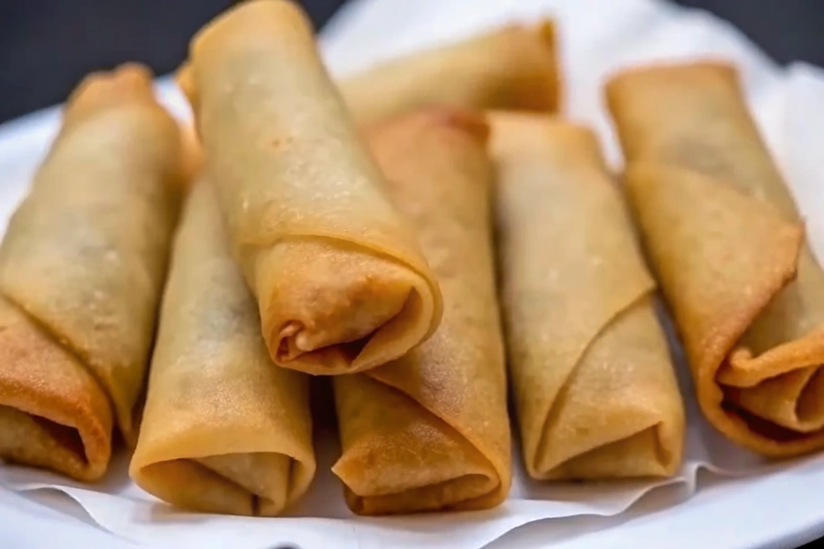 Nems sucrés dorés et caramélisés